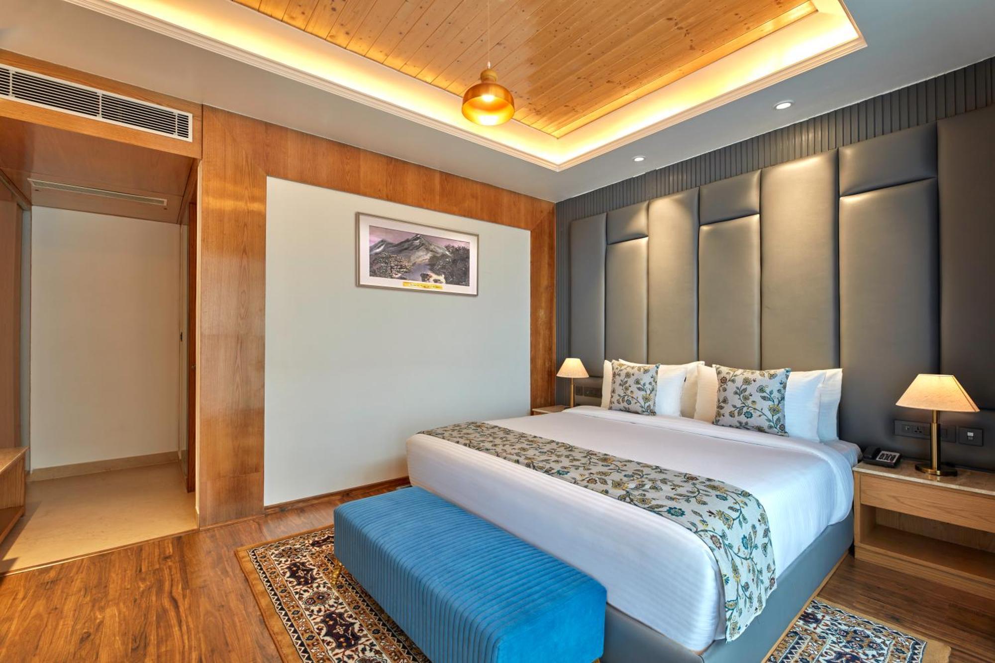 Welcomheritage Natraj, Mcleod Ganj Bagian luar foto